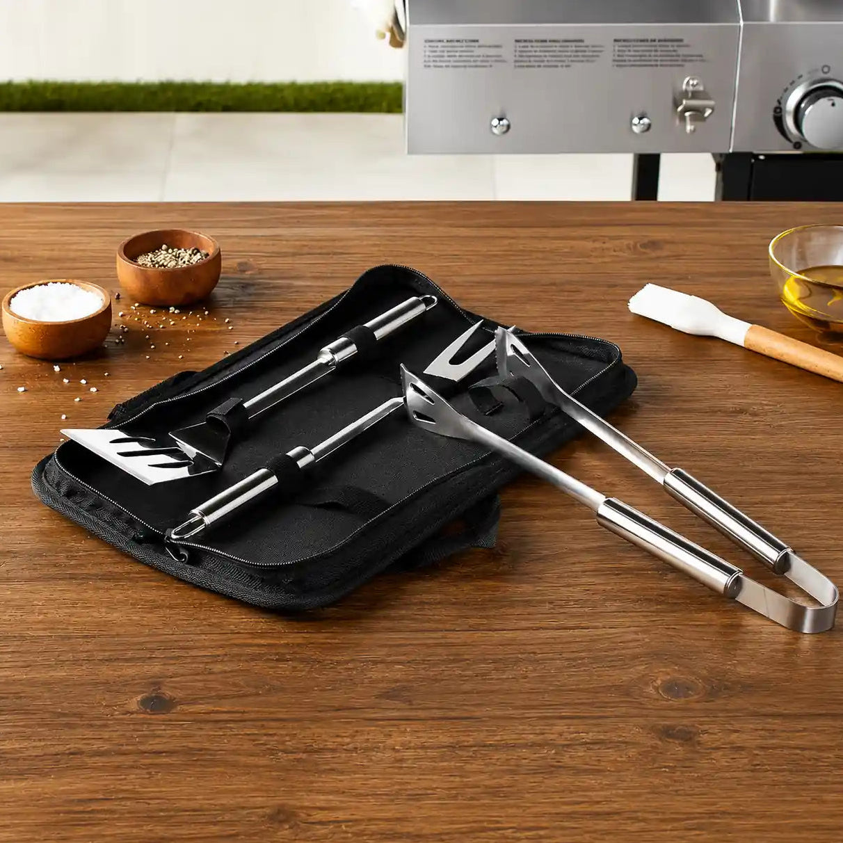 Kit Churrasco Portátil 9 Peças com Estojo