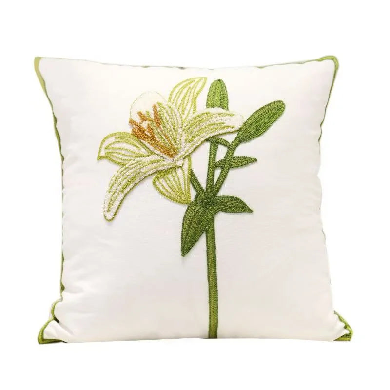 Capa de Almofada Bordada Tulipa em Algodão (45x45cm)