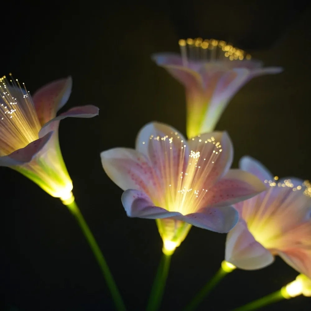 Kit de 6 Luminárias Solar Flor de Lírio com Fibra Óptica LED
